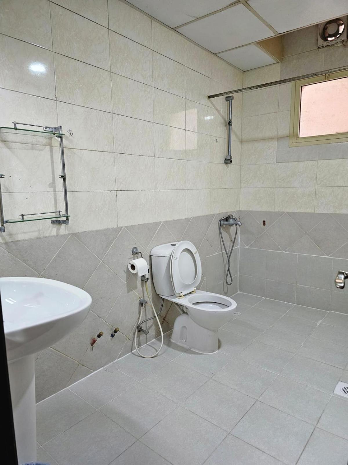 Al Sahab Tower Apartment Manama Ngoại thất bức ảnh